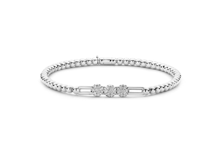 Triple Diamond Stretch